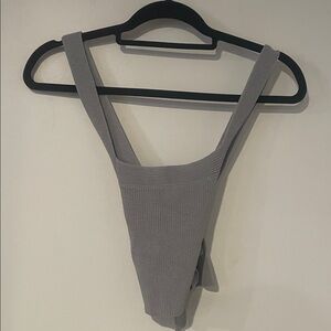 Wilfred Soft Gray Knit Cropped Open Back Sz Small